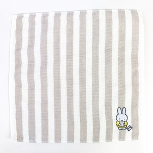 HExItlBkJkDnguux1c7b.jpg?w=940&h=940