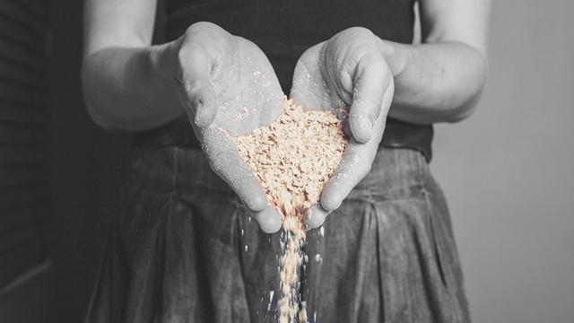 安心・安全な100%全粒オーツ麦使用