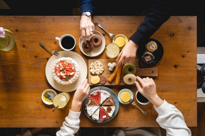 HJov7CPo9jU73iXIRXIk.jpg?w=940&h=940