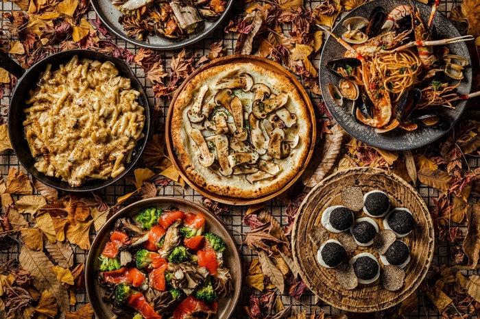 松茸香るピッツァを始めとしたブッフェ