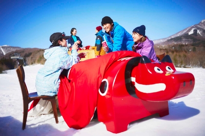 HQMZMcJkCapjH5ogzt0K.jpg?w=940&h=940