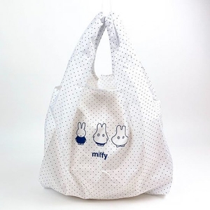 HQxvvxDJ3GyQUD6NzP78.jpg?w=940&h=940