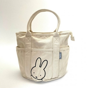 HU1D1Hl25n7kiZeoWkjF.jpg?w=940&h=940