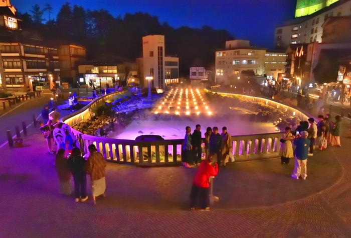 草津温泉「湯畑」