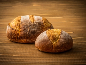 神戸グーテの目玉商品「生もっちもち低温熟成パン」が生食でも 食べやすく、翌日も美味しくリニューアル！4月1日販売スタート！