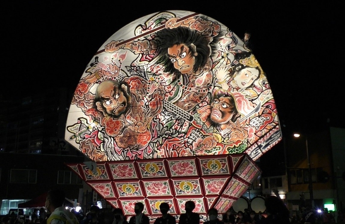 弘前市役所ねぷた 運行の様子