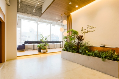 HivfGenJ7gpdsAZCMj8j.jpg?w=940&h=940