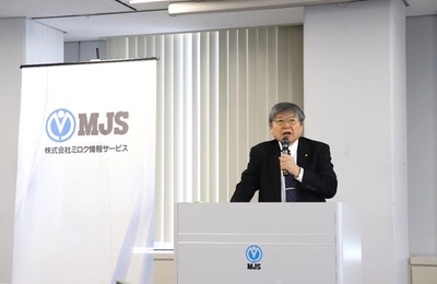 HixR1N2OgzkpG8RGWA0u.jpg?w=940&h=940