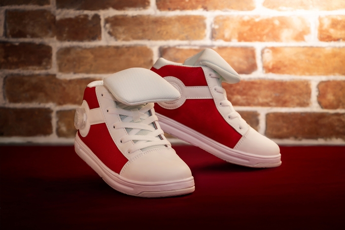 「名探偵コナン」キック力増強シューズ