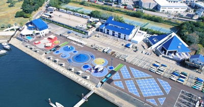 HmRTejeHzuRsumsSK1C0.jpg?w=940&h=940