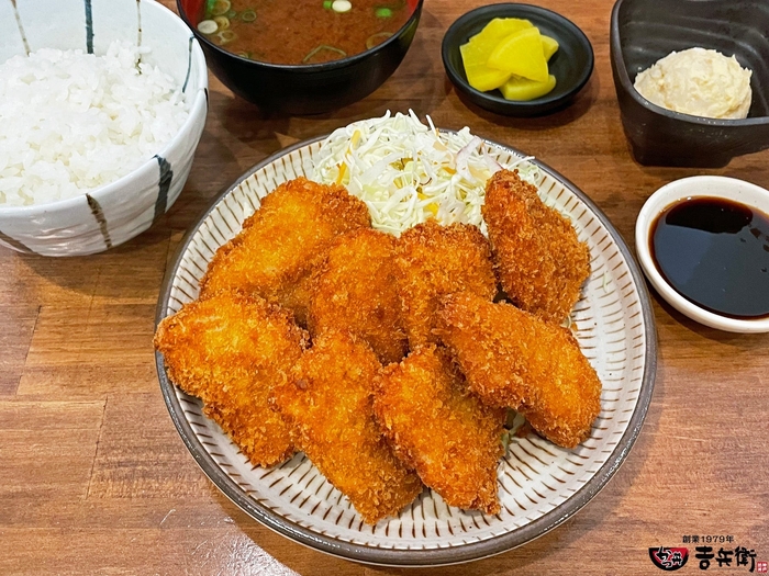 ひとくちかつ定食