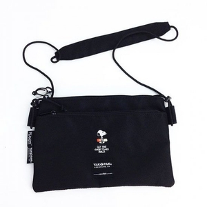 HoxhL7qQ8LiNE1VcNjoi.jpg?w=940&h=940