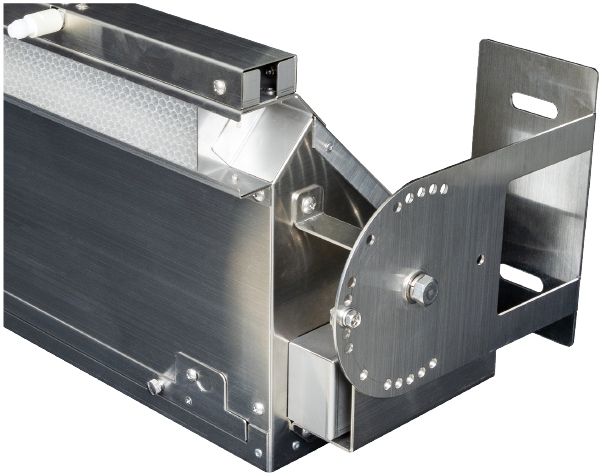 取付板:壁付内向