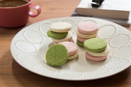 和菓子屋が作る年間150万個完売の新食感チョコスイーツ 夏の帰省土産に