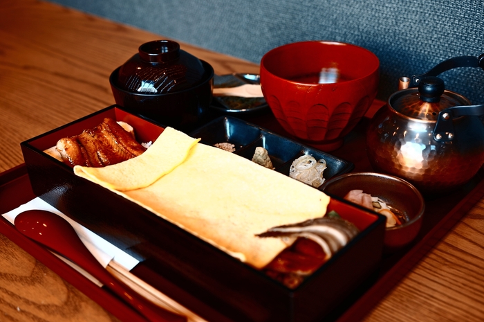 寝どこ箱めし お茶漬け出し付き 2,900円 (日本橋 玉ゐ 人形町店)