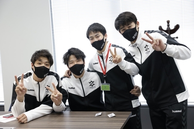 HxJmEFhRF59ZQkIa3wdu.jpg?w=940&h=940