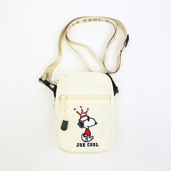 ジョー・クールのショルダーバッグ