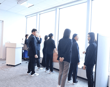 I24prfRhbB4c5rRgogWZ.png?w=940&h=940