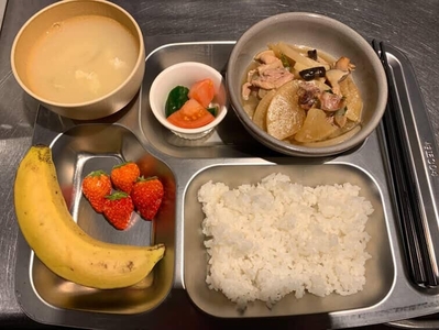 贈られたダイコンを使ったメニュー