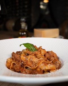 I6T0N8vjJgYJtebfxTPS.jpg?w=940&h=940