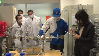 I6kMw94kHdTTcYyNCv39.jpg?w=940&h=940