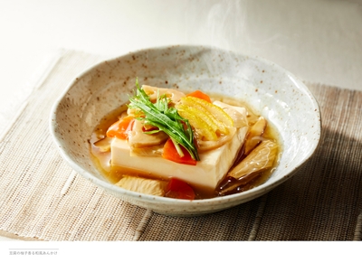 I7KLFqYSR0yyz2SmChrL.jpg?w=940&h=940