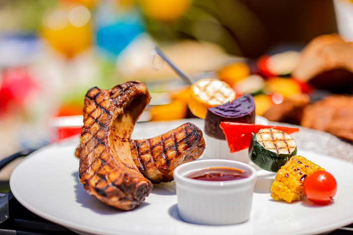 スペアリブのコーラ煮込み&季節野菜のグリル