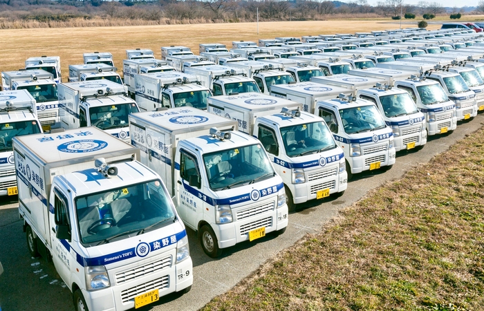 染野屋-移動販売車集合写真