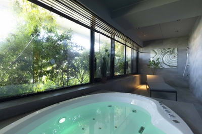 IA8RSmM0UQGszbVQPM26.jpg?w=940&h=940