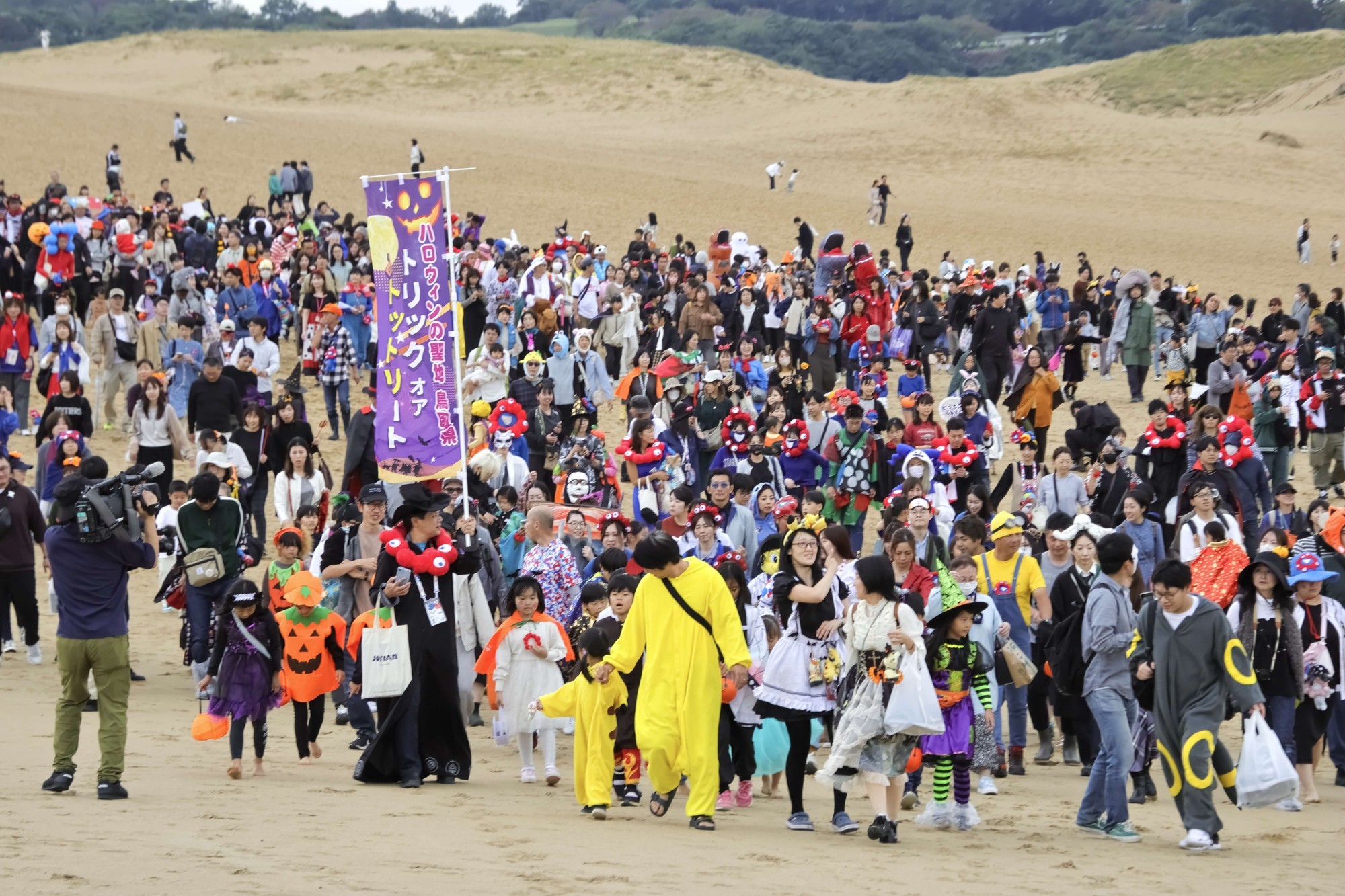 人気俳優 永尾柚乃さん、ハロウィン仮装で登壇！「鳥取ハロウィン楽しみ大使」就任発表会