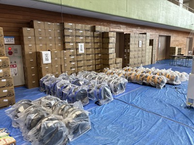 全国から届いた救援物資
