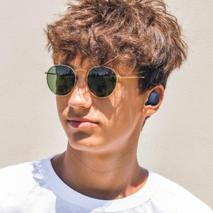 IFoBiXAsVewHKr7vTDbx.jpg?w=940&h=940