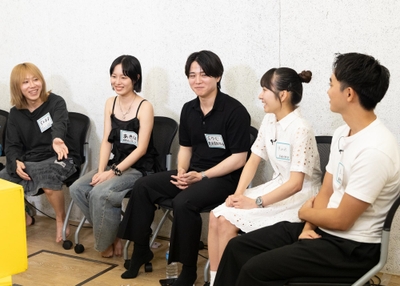 IHKEuhMcrYNvRNRJw4aU.jpeg?w=940&h=940