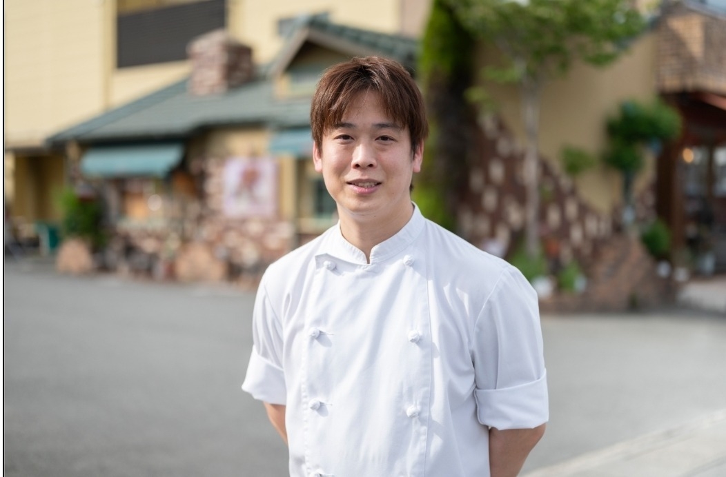 「パティスリーアンドベル」 シェフパティシエ 西口 聖也氏