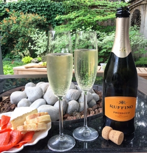 IM5f0Wv8KwNRIKEmsztd.jpg?w=940&h=940