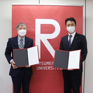 ISaqgC6mC9rEOdcEqHpC.jpg?w=940&h=940