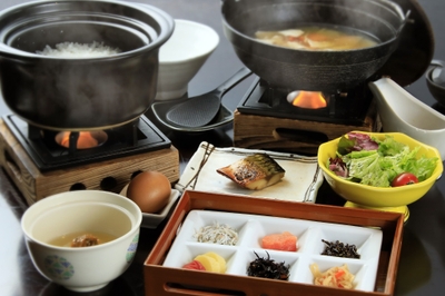 ご朝食
