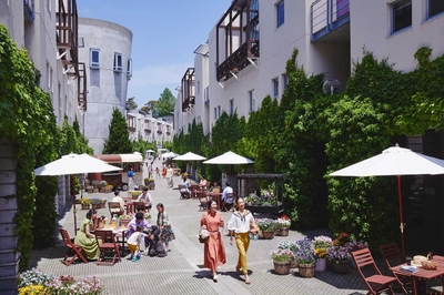 ITqonNzZAqKPt8oYkMjR.jpg?w=940&h=940