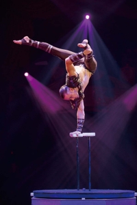 IVy0B2dQoFNHgJO7l0Bj.jpg?w=940&h=940