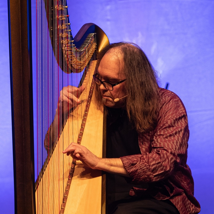 パーク・スティックニー(ハープ)