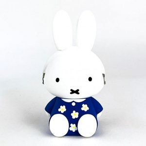 IXAgzQaXQnWKfnDYBk5M.jpg?w=940&h=940