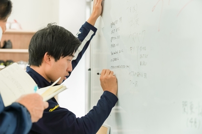 IdH2RlsPoOpg0xsaYS7y.jpg?w=940&h=940