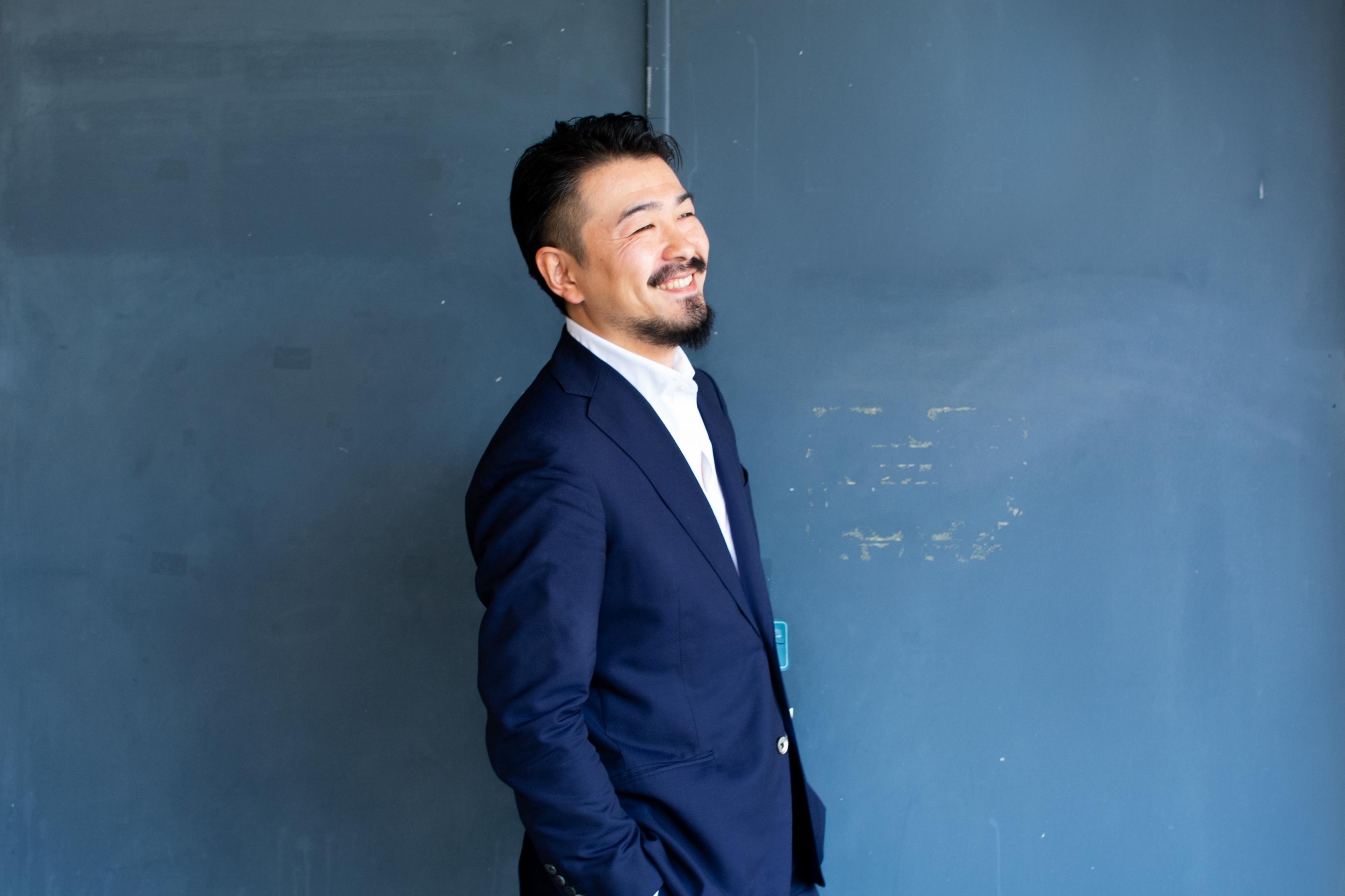 ハンコが消えても、経理担当者はまだ出社を強いられる。経理部のテレワークを阻害する「経費チェック」は、AIで代替できるのか?