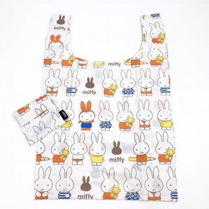 Ig2A0PgCVPzSBi4bgRgL.jpg?w=940&h=940