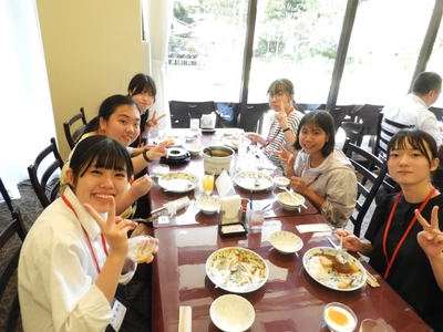 【昨年度の様子】ランチパーティも行いました