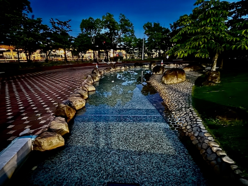 ナイトラグーン&カフェ2