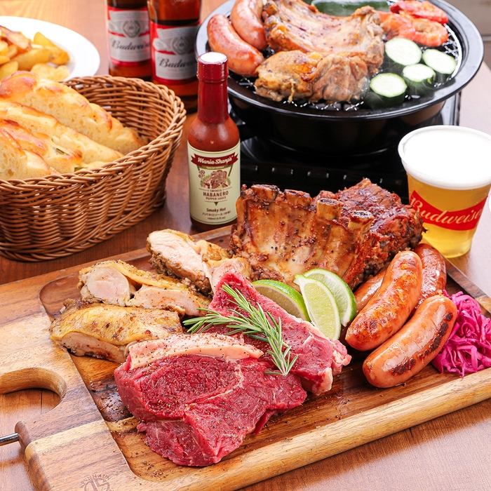 厚切り牛ステーキ&豪快バックリブが楽しめるアメリカンBBQ