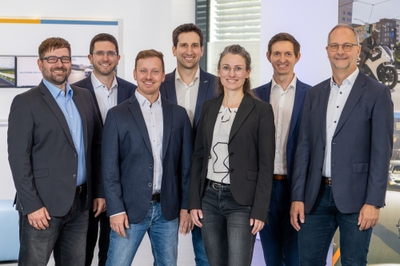 IPG Automotiveのコンサルタントチーム。初期分析や戦略立案から量産化、その後の工程まで、開発プロセス全体を通じてお客様をサポート