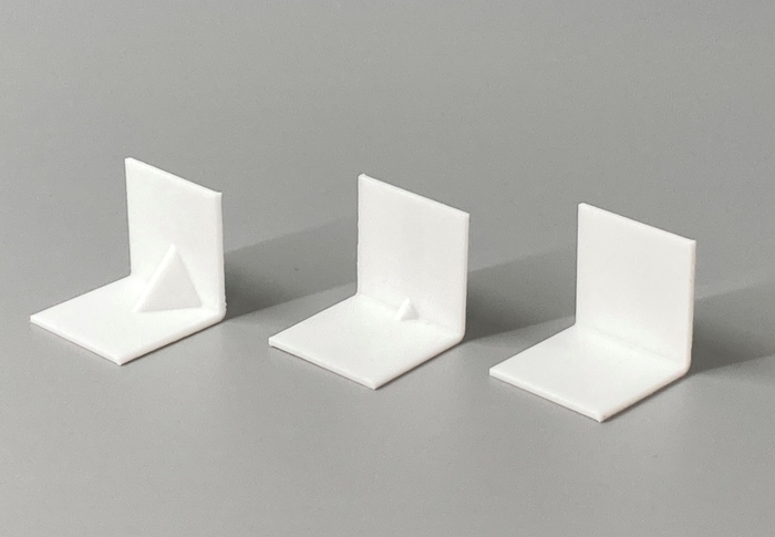 <展示品①> 筐体設計の最適化による軽量化技術