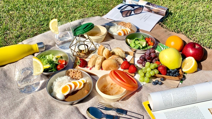 非常食の手軽さは、ピクニックにもぴったり! ※「ごちそうセット」を使用